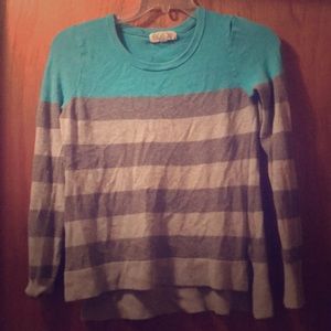 $5/25 Striped Gray Sweater